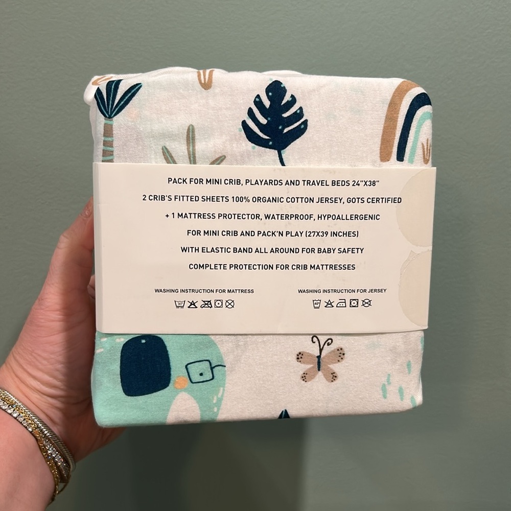 ✨BNWT - Lilly B. Organic Cotton 2in1 Pack of 2 Waterproof Sheets - Jungle✨ - Picture 9 of 9